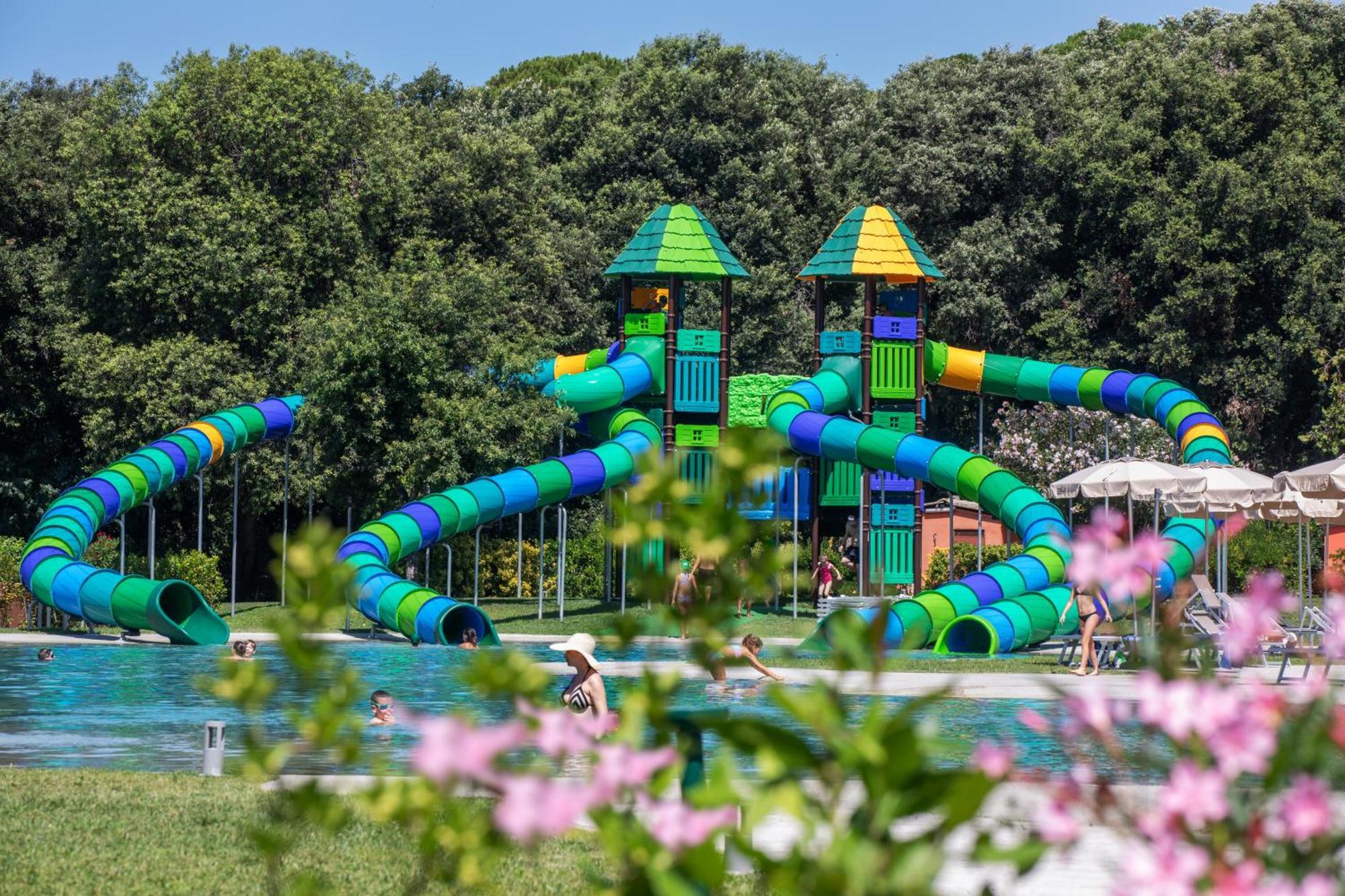Parco Della Gallinara Lido dei Pini Exterior photo
